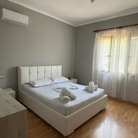 Saimir דירה Vlorë